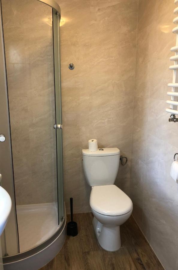 Pokoje Goscinne Atelier Orneta Luaran gambar
