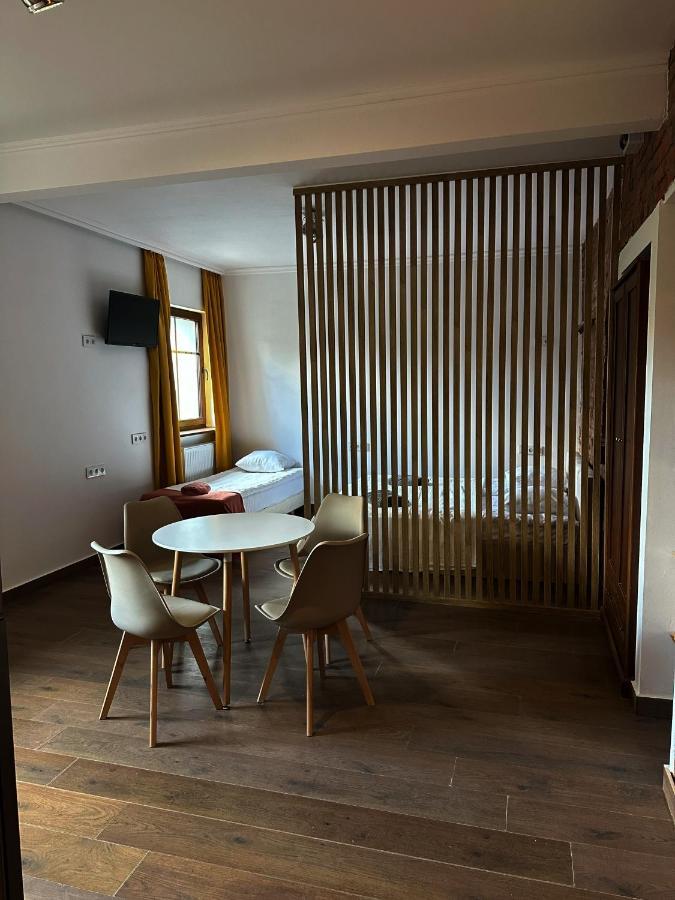 Pokoje Goscinne Atelier Orneta Luaran gambar