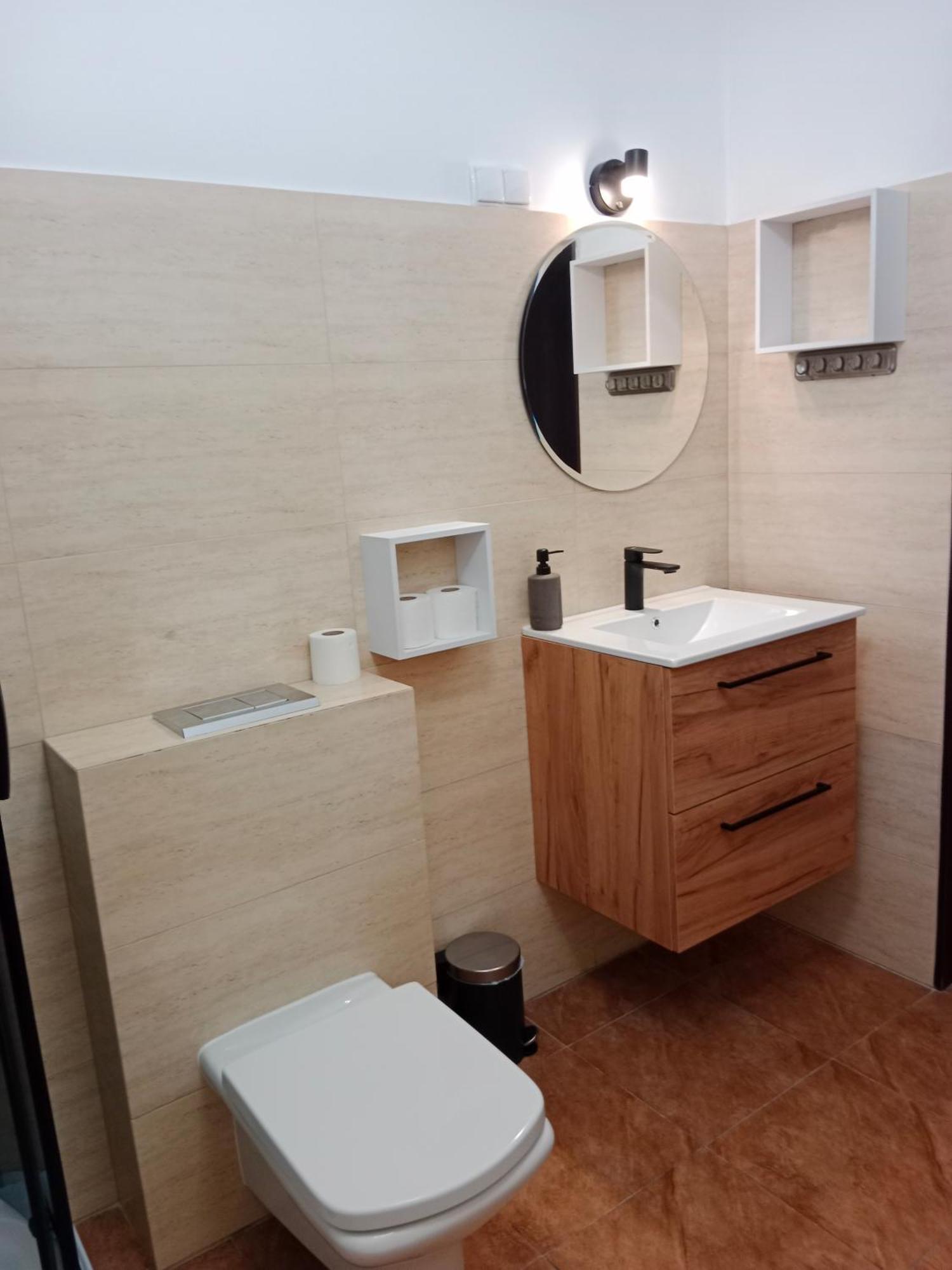 Pokoje Goscinne Atelier Orneta Luaran gambar